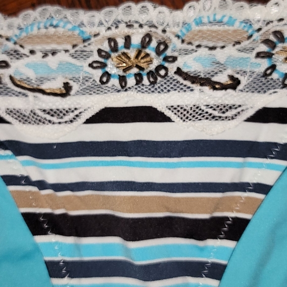 BECCA Bikini Set - Picture 3 of 7